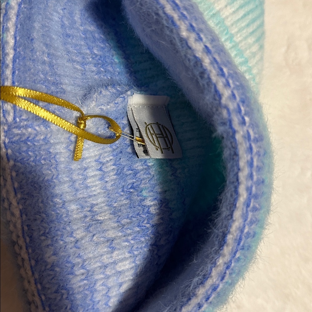House of Harlow 1960 blue beanie hat - Picture 3 of 4
